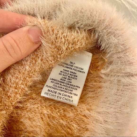 BLUSH PINK LEOPARD SWEATER - Picture 4 of 4